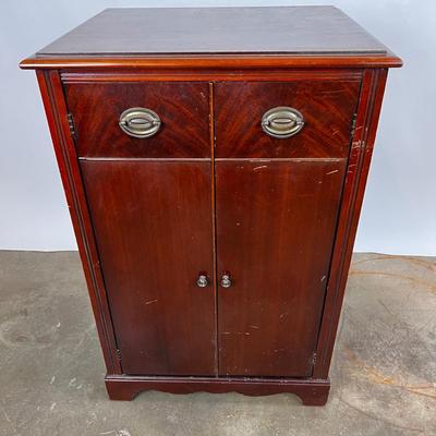 1316 Vintage Mahogany Music Cabinet
