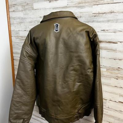 LEVY's Leather Men's Bomber Jacket 