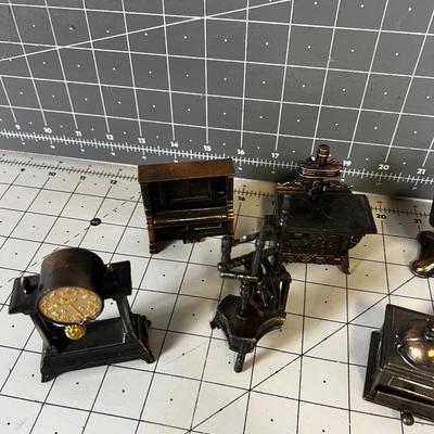 10 - Old Timey Pencil Sharpeners