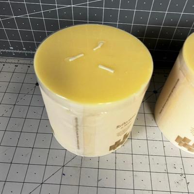 Pair of 3 wick Candles Color IVORY 