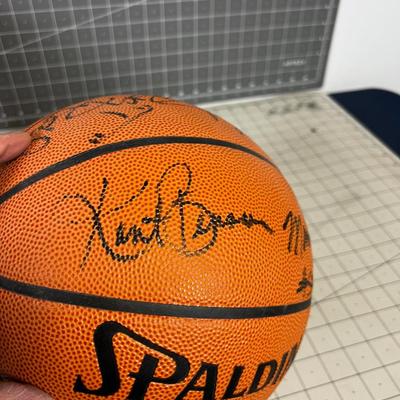COOL! Signed Basket Ball by the JAZZ Including John Stockton, Griffith etc.
