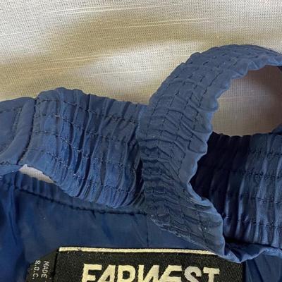 Womenâ€™s Ski Clothes Size Large