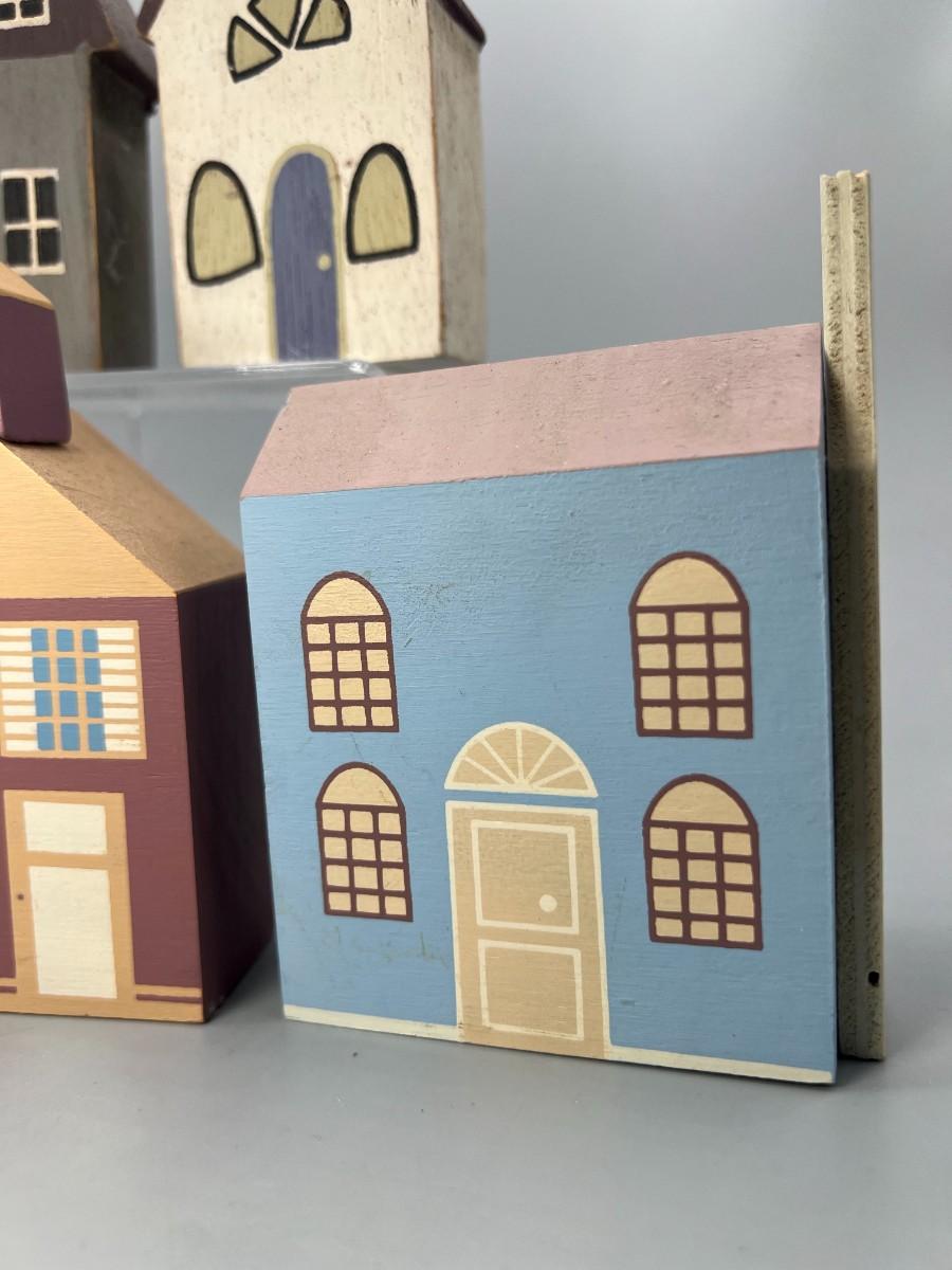 Lot of Handpainted Wood Home Model House Rustic Decor Bookshelf