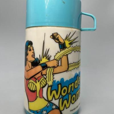 Vintage 1977 Wonder Woman Thermos DC Comics Inc. Aladdin Blue Lid