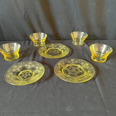 Vintage Yellow Etched Glass Plates & Bowls (K-MK)