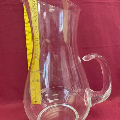 Large cat-tail pitcher