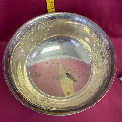 Punch bowl/ silver/no markings