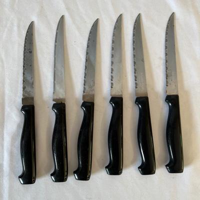 Various Knives and Knife Block (K-MK)