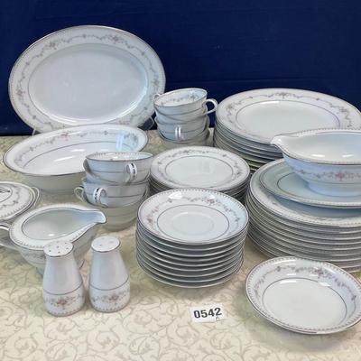 Noritake Japan china set