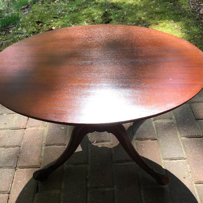 Antique Wooden Glass Top Oval Table (Feet Damaged) -Lot 245