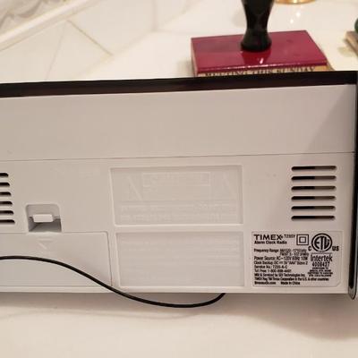 Timex clock radio