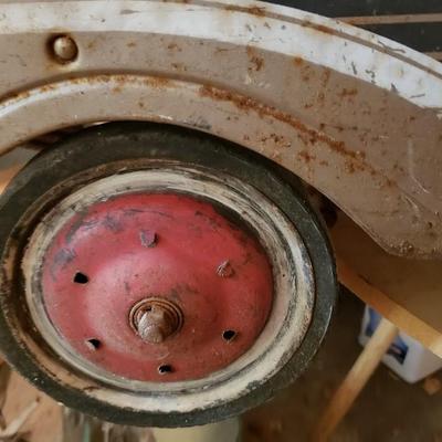 Dude Wagon Pedal car