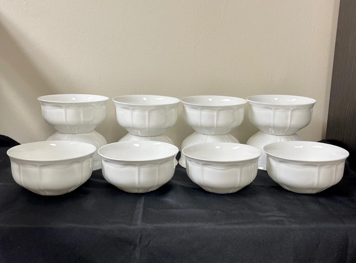 Large 12 place setting 72 pc set of Mikasa Antique White Bone China