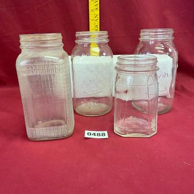 Assortment of qt jars