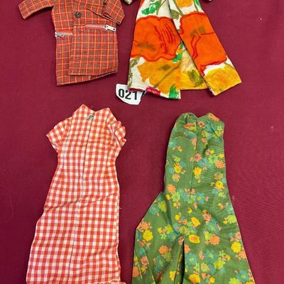 Barbie clothes