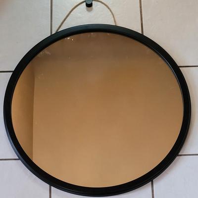 Round Mirror with Knob Hanger