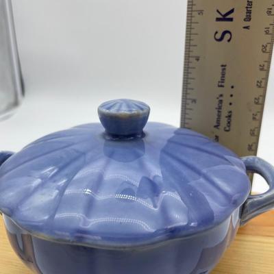 2 handle, blue,sugar bowl w/ lid