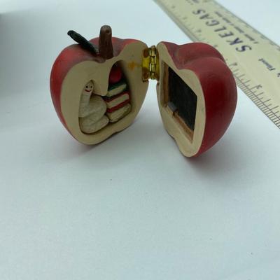 Apple asst