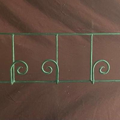 Plate Hanger