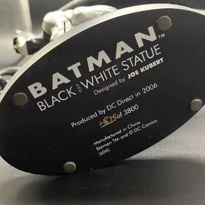 Joe Kubertâ€™s Batman Black and White Statue #2875/3800 (S2-HS)