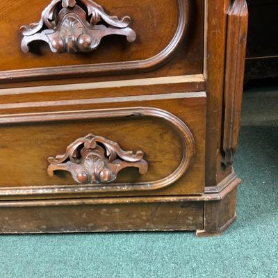 Lot 076 | Victorian Marble Top Dresser
