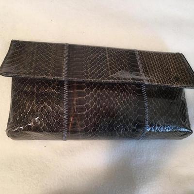 VIntage Margolm chic snakeskin clutch