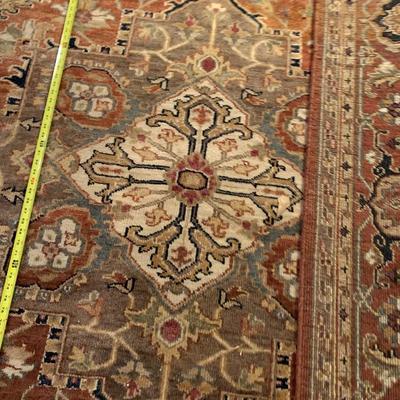 Clean 10 1/2 x 6 Oriental Rug Lot 143