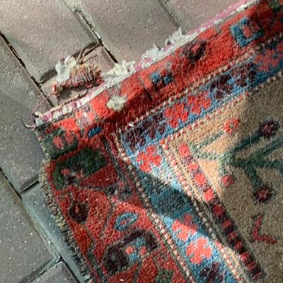 Antique Oriental Rug 76 x 39 - Lot 147