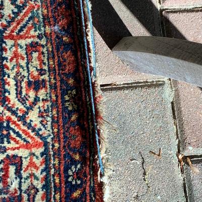 Early Wool Hand Made Iran Rug - Lot 148