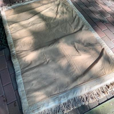 45â€ x 68â€ Beige Floral Wool Rug - Lot 153