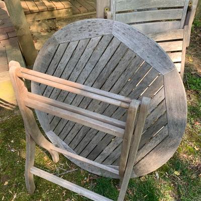 Teak Foldable Patio Set - 40â€ Diameter -Lot 162