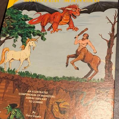 Dungeons & Dragons Hardback Guide Lot - Lot 176
