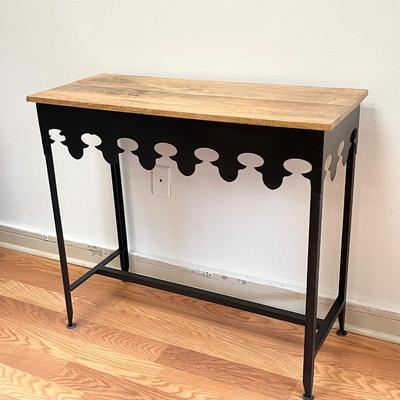 French Quarter Iron Entry Table