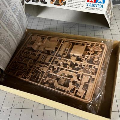 Tamiya 1/35th Scale Jeep Model NEW