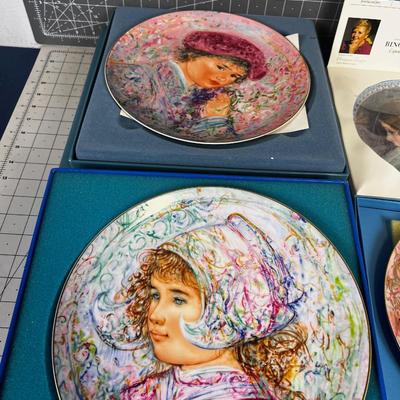 Larger Plates 11" Collection of Mother & Child 
