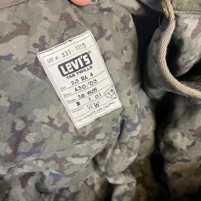 LEVI'S Winter Coat, Looks like an Army Jacket