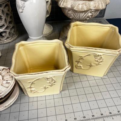 Home DÃ©cor; Planter, Candle Sticks, Jars