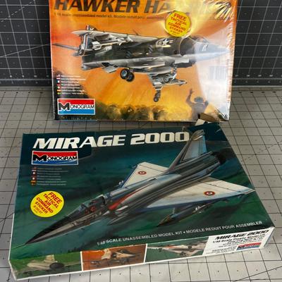 2 Airplane Models New in the Box 
