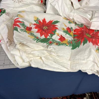 Christmas Linens, Vintage