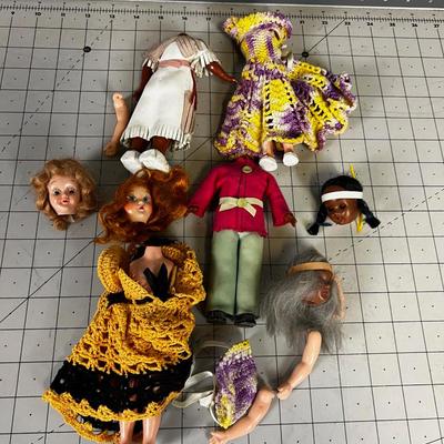 Large Collection of dolls that need repair and connection 
