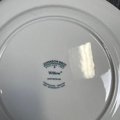 Blue Willow Dinner Plates (3) 