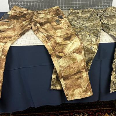 2 Pair of CAMO Hunting Pants 