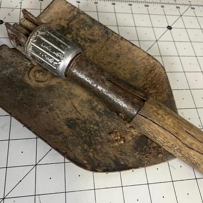 Folding Shovel 