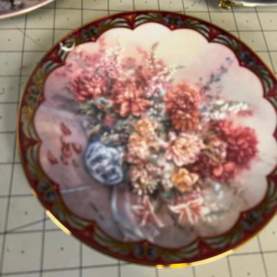 4 Flowers and Baby Plates 