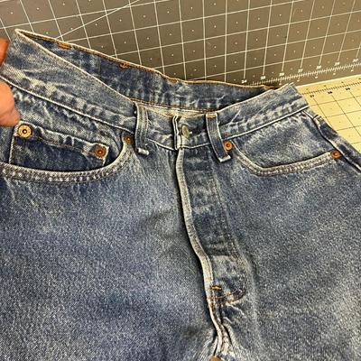 Vintage 501 Levi's NO BACK POCKETS