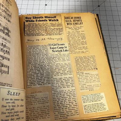 Scrapbooks 1930's to 1940's (4 books) AWESOME!