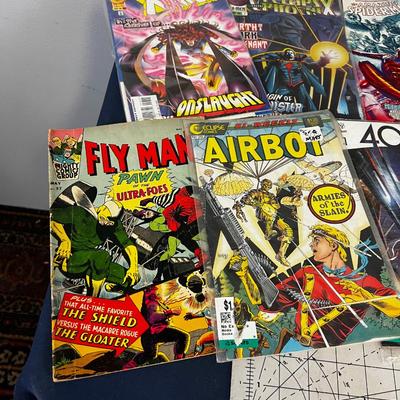 Mixed lot of COMICS
