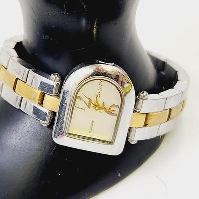 DKNY SILVER AND GOLD LADIE'S SEXY AND CUTE WATCH NY4386