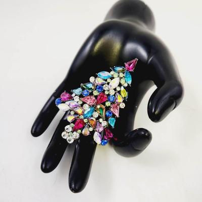 VINTAGE AVON 2006 AVON RHINESTONE CHRISTMAS TREE 3RD ANNUAL PIN BROOCH
