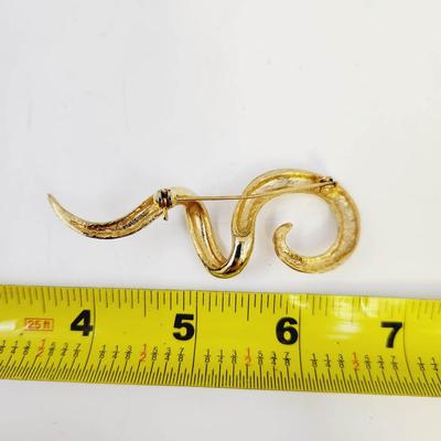VINTAGE GOLD TONED SQUIGGLE BROOCH